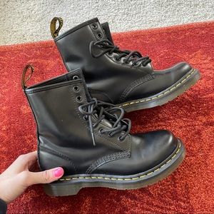 Worn Once- 1460 Smooth Leather Lace Up Boots